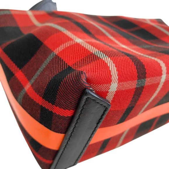 BURBERRY Red Pouch - Picture 9 of 16